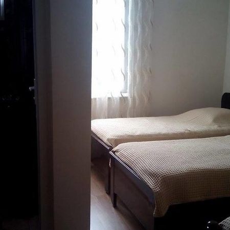 Guest House Batoumi Extérieur photo