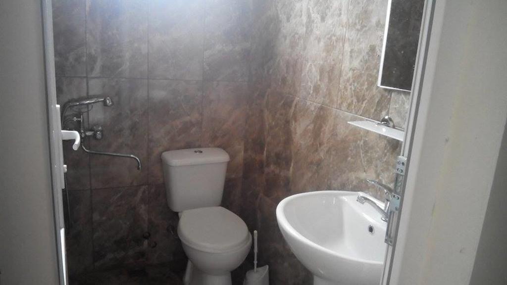 Guest House Batoumi Extérieur photo
